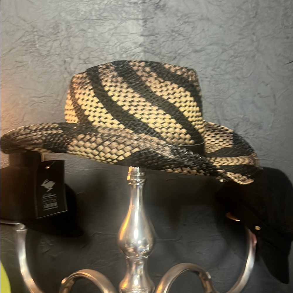 Stylish Black and Tan Woven Hat
